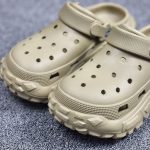 MENS CROCS-580(OLIVE) - Image 4