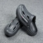 MENS CROCS-1-880A (BLACK) - Image 2