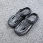 MENS CROCS-1-880A (BLACK) - Image 5