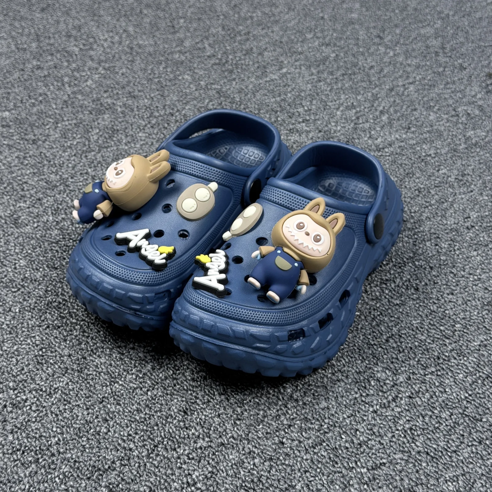 IMG_5781 KIDS CROCS-366(BLUE) - Image 1