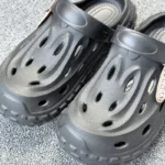 MENS CROCS-12-9(BLACK) - Image 4